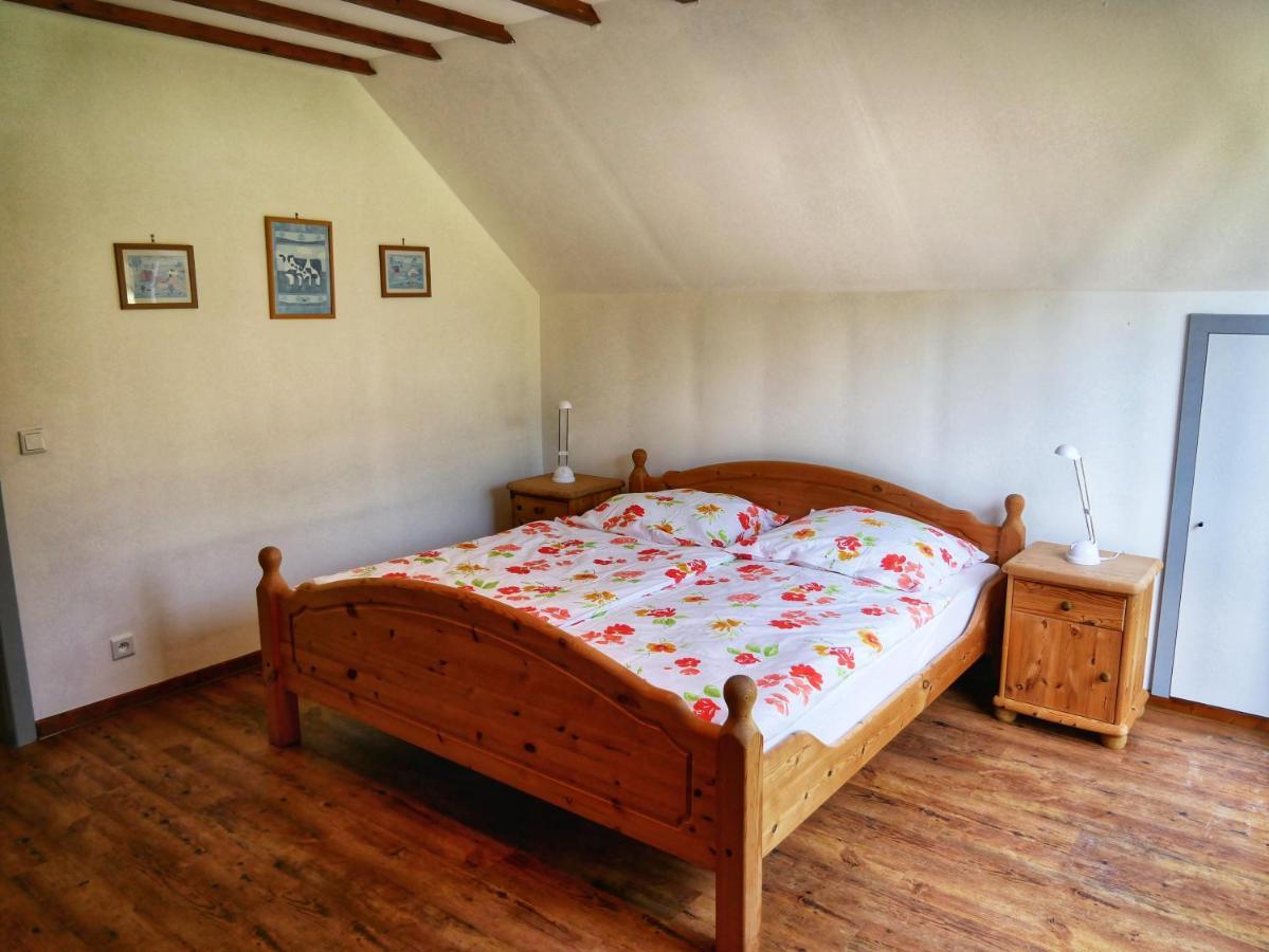 Landhaus Am See Von Robertville Вэм Экстерьер фото